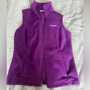 Columbia fleece vest